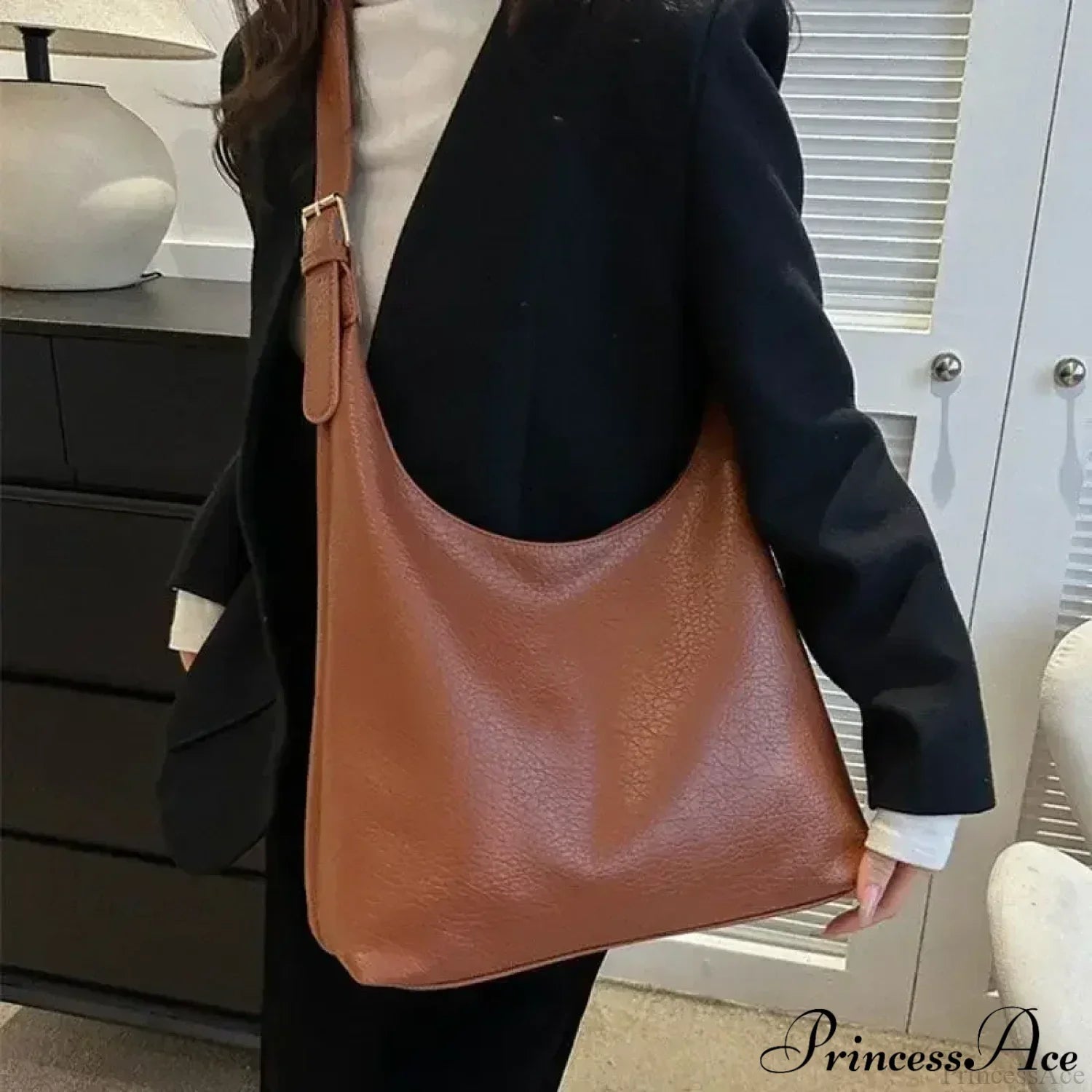 Trendy Leather Tote Shoulder Bag