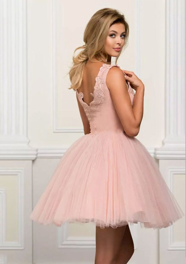Tulle Homecoming Dress Ball Gown Sweetheart Short with Appliqued Detail - Fashionpara