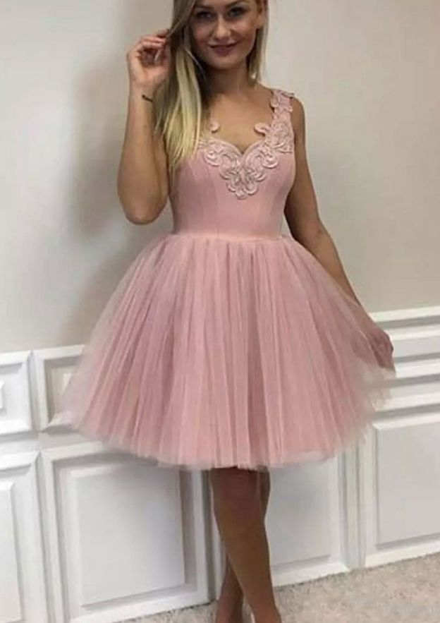 Tulle Homecoming Dress Ball Gown Sweetheart Short with Appliqued Detail - Fashionpara