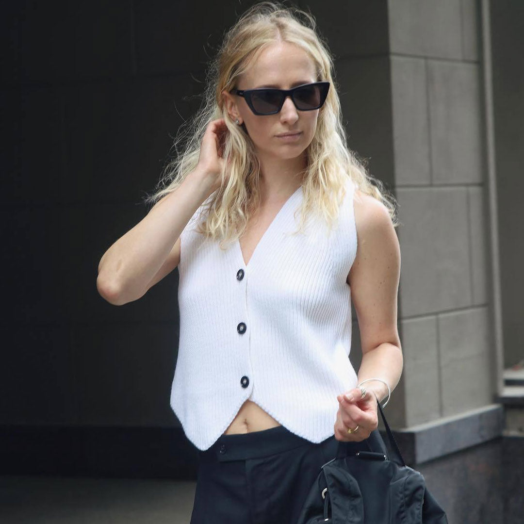 Trendy & Unique V Neck Sleeveless Rib Knit Cardigan Vest