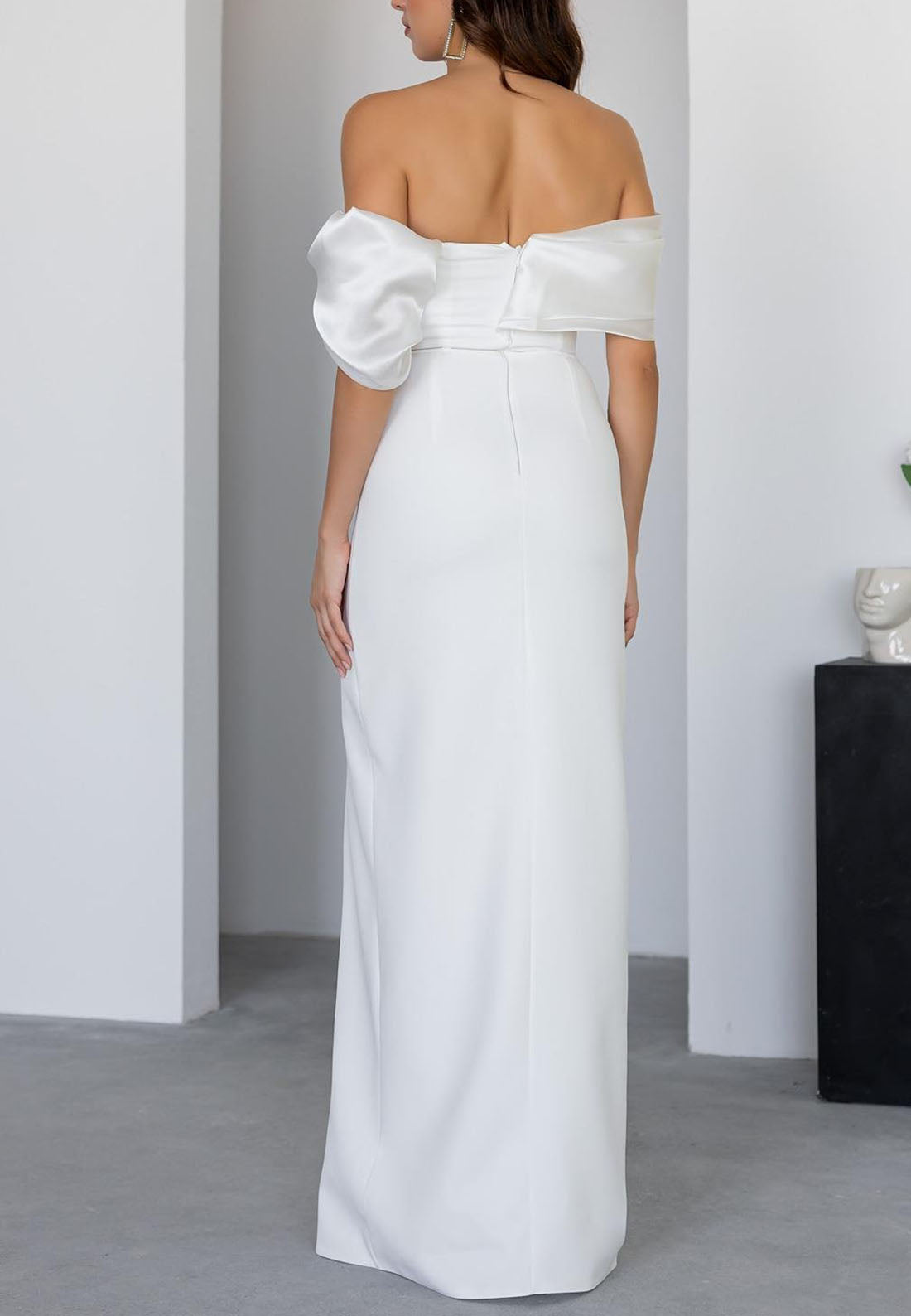 High Slit Column Evening Gown Off the Shoulder Floor-Length Pleated Formal Dresses