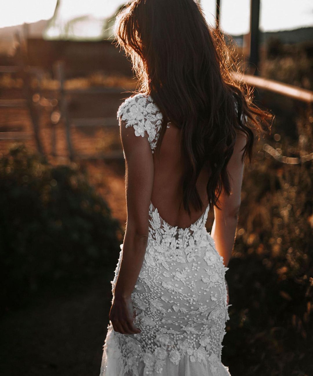 V-Neck Cap Sleeves Wedding Dress Mermaid With Appliques - Fashionpara