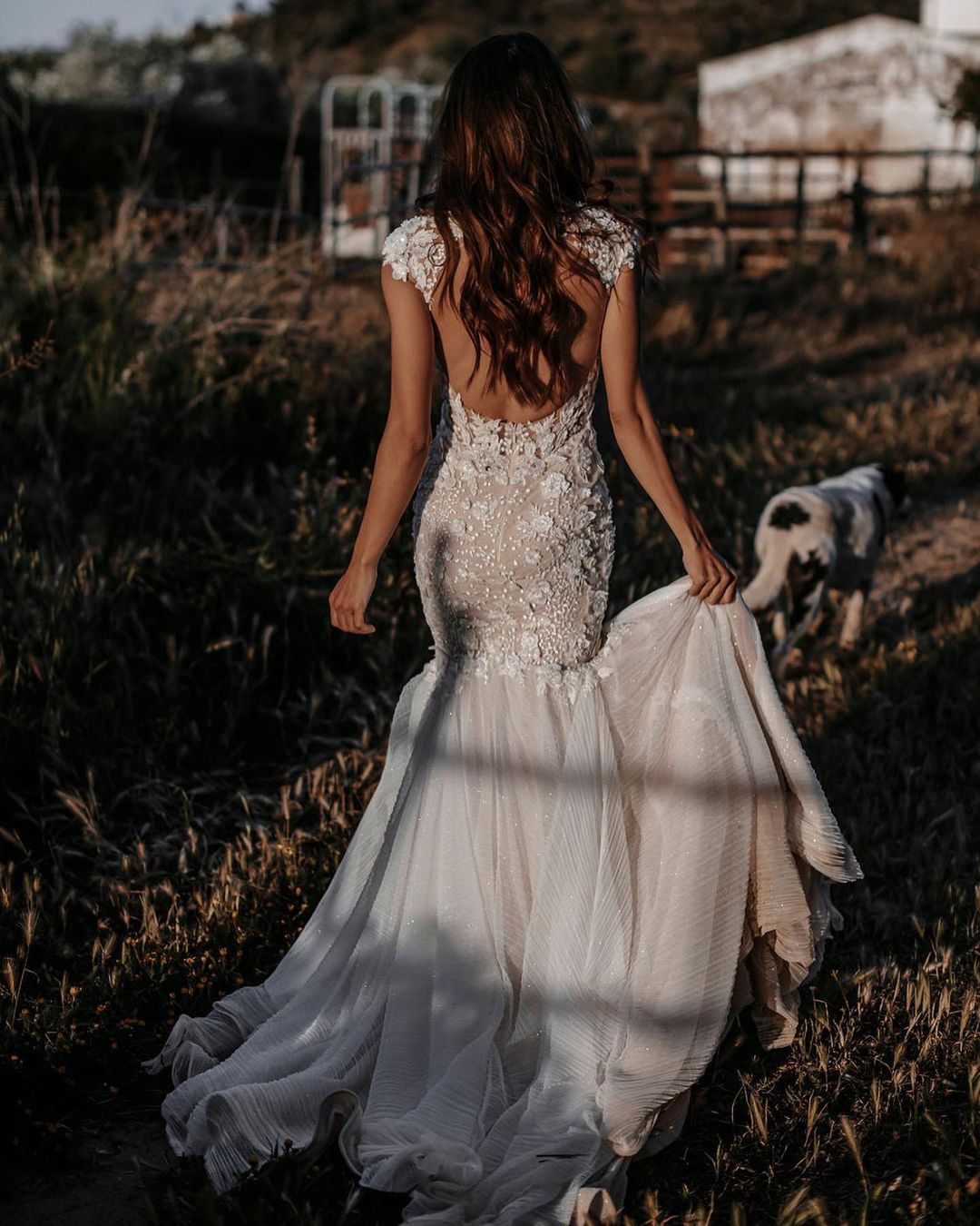 V-Neck Cap Sleeves Wedding Dress Mermaid With Appliques - Fashionpara