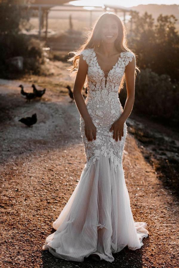 V-Neck Cap Sleeves Wedding Dress Mermaid With Appliques - Fashionpara