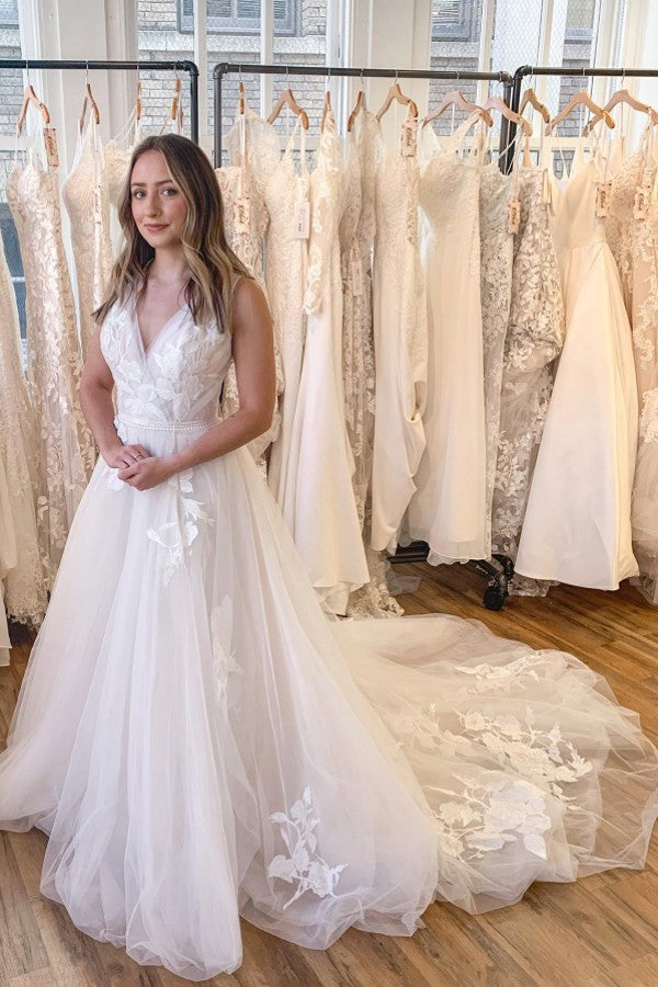 V-Neck Sleeveless Beach Wedding Dress Tulle With Appliques - Fashionpara