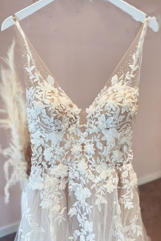 V-Neck Sleeveless Wedding Dress Lace Appliques Long - Fashionpara