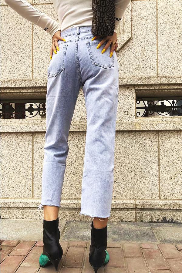 Vintage Frayed Hem Straight Jeans