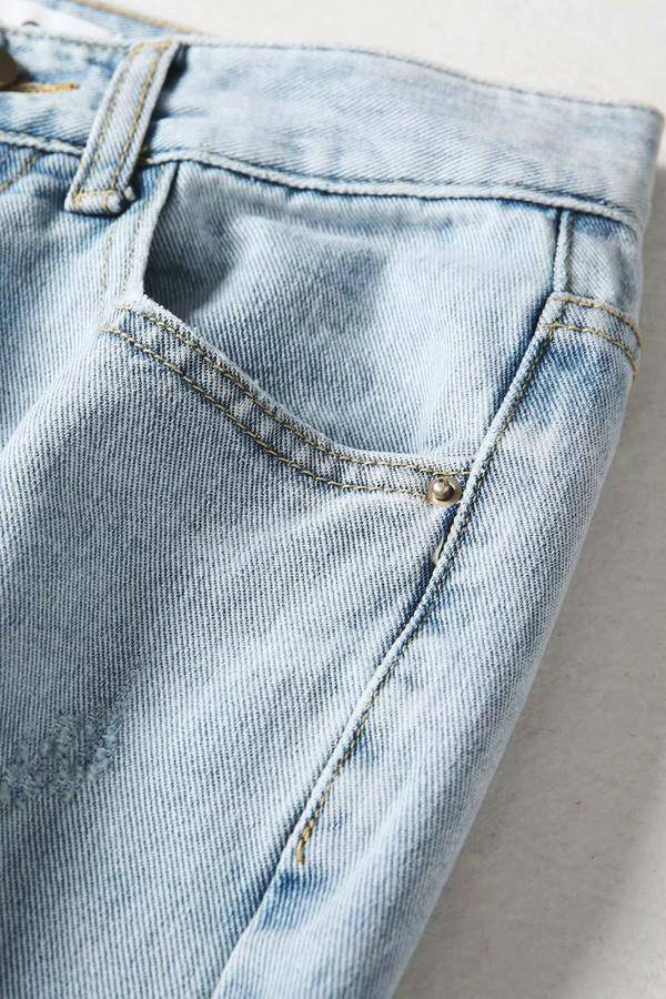Vintage Frayed Hem Straight Jeans