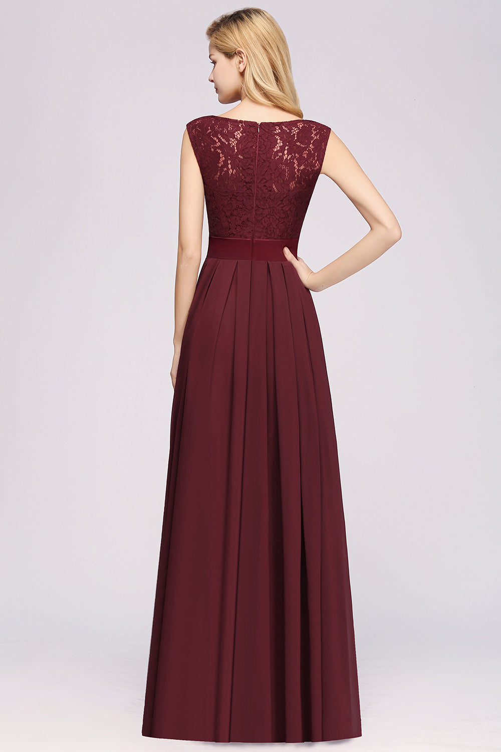 Vintage Sleeveless Lace Bridesmaid dresses Affordable Chiffon Wedding Party Dress