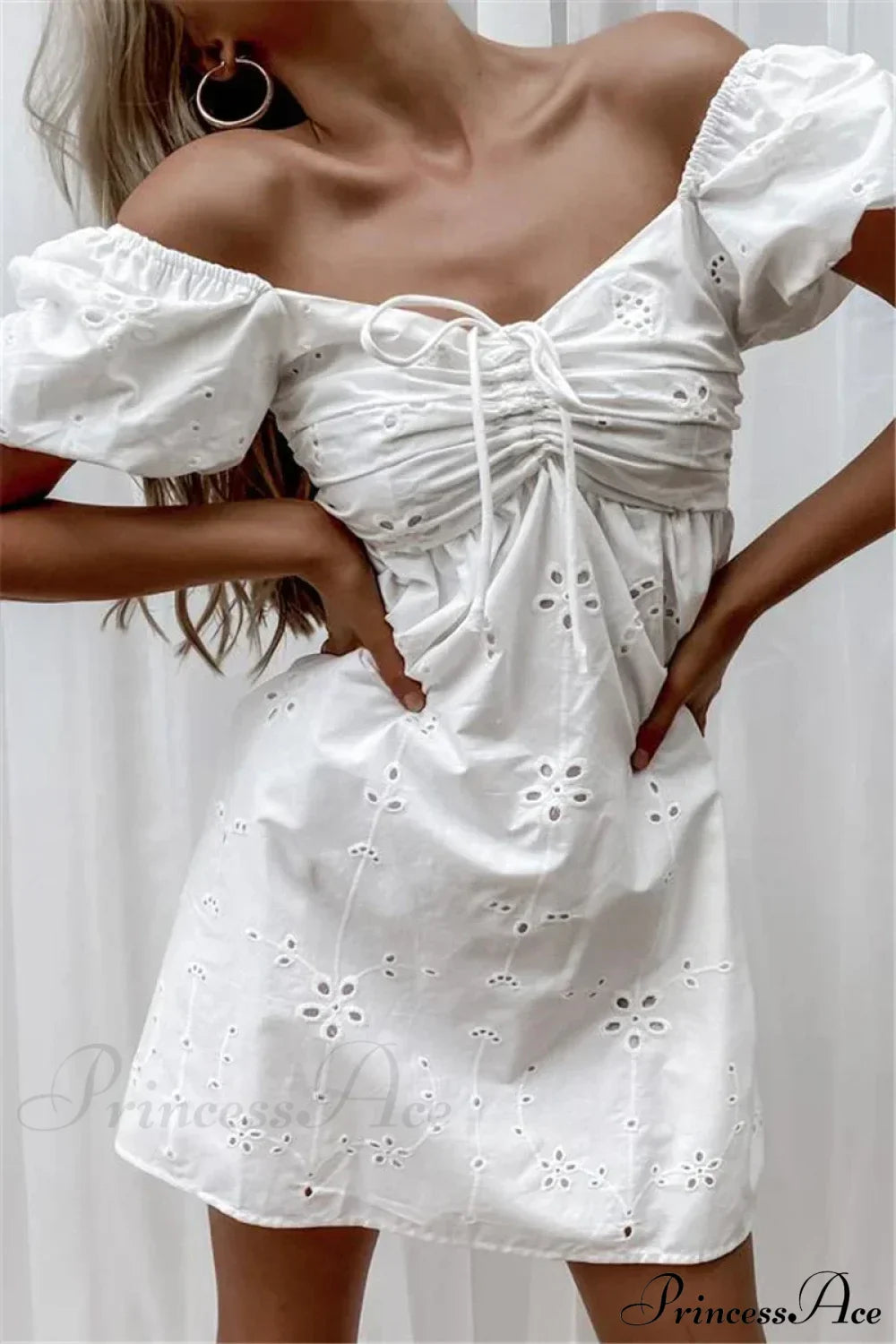 White Lace Embroidery V-neck Cotton Wrist Mini Boho Dress White / S bohodress-250126