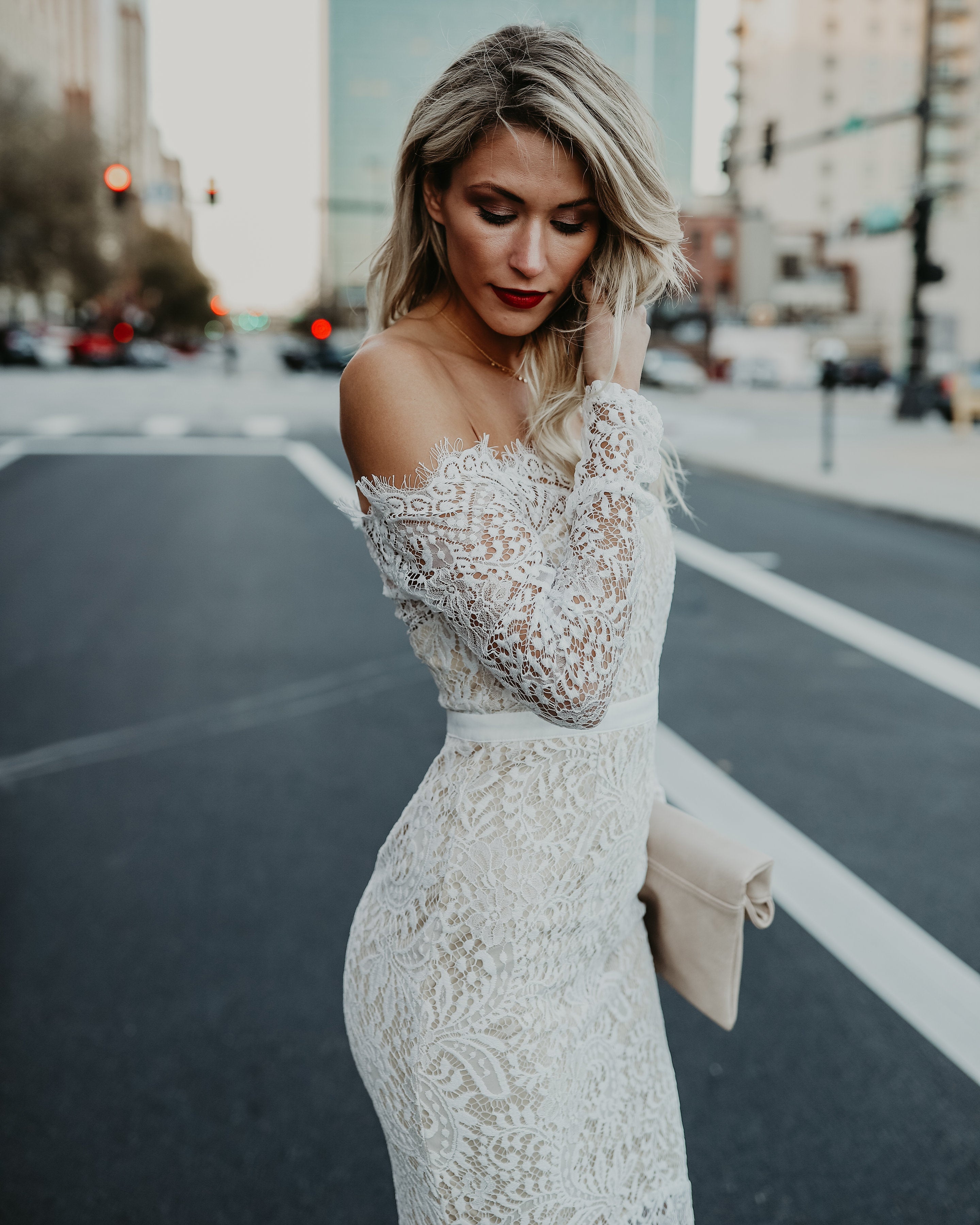 Elegance Lace Trumpet Dress - White - Fashionpara