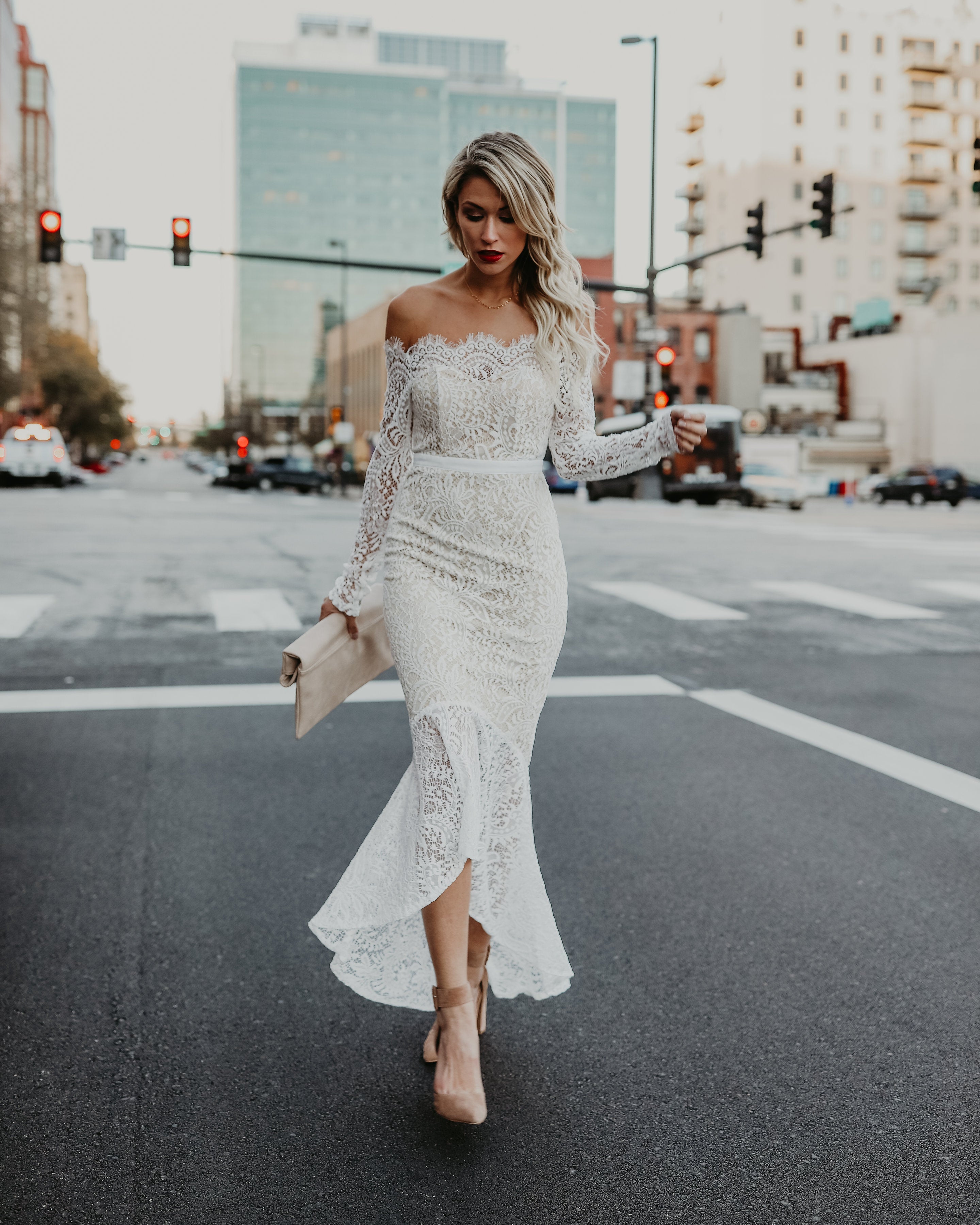 Elegance Lace Trumpet Dress - White - Fashionpara