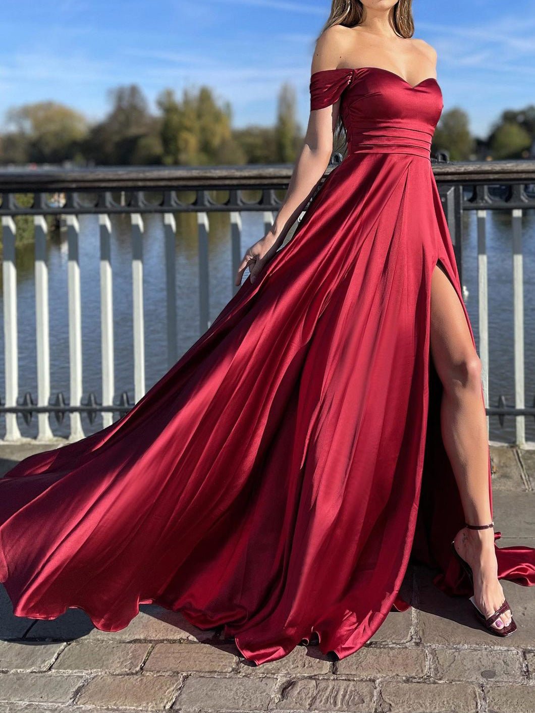 One-Shoulder Split Swing Dress - Fashionpara