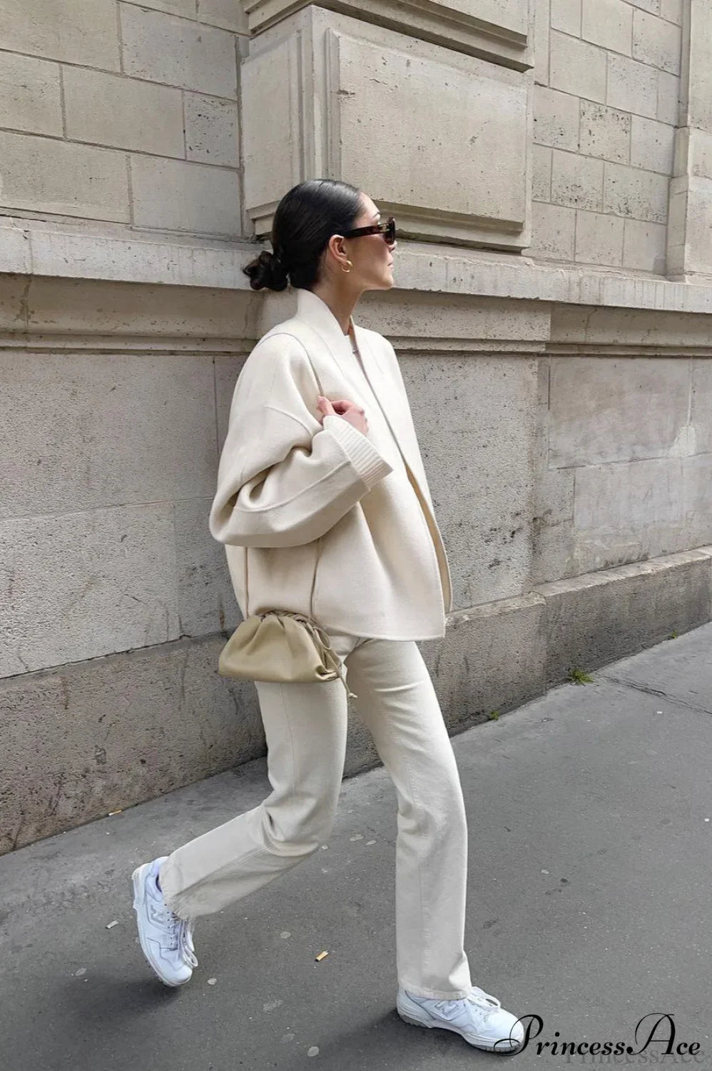 Chic Woolen V-Neck Coat for Effortless Everyday Style