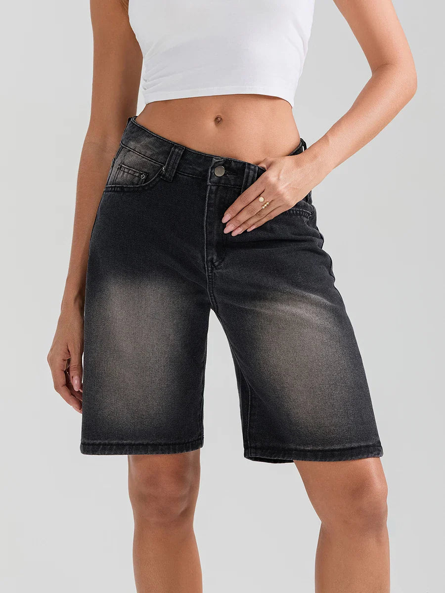 Knee-Length Button Denim Short