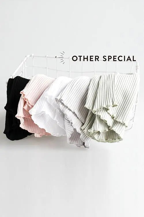 Solid Ruffles Shorts - Fashionpara