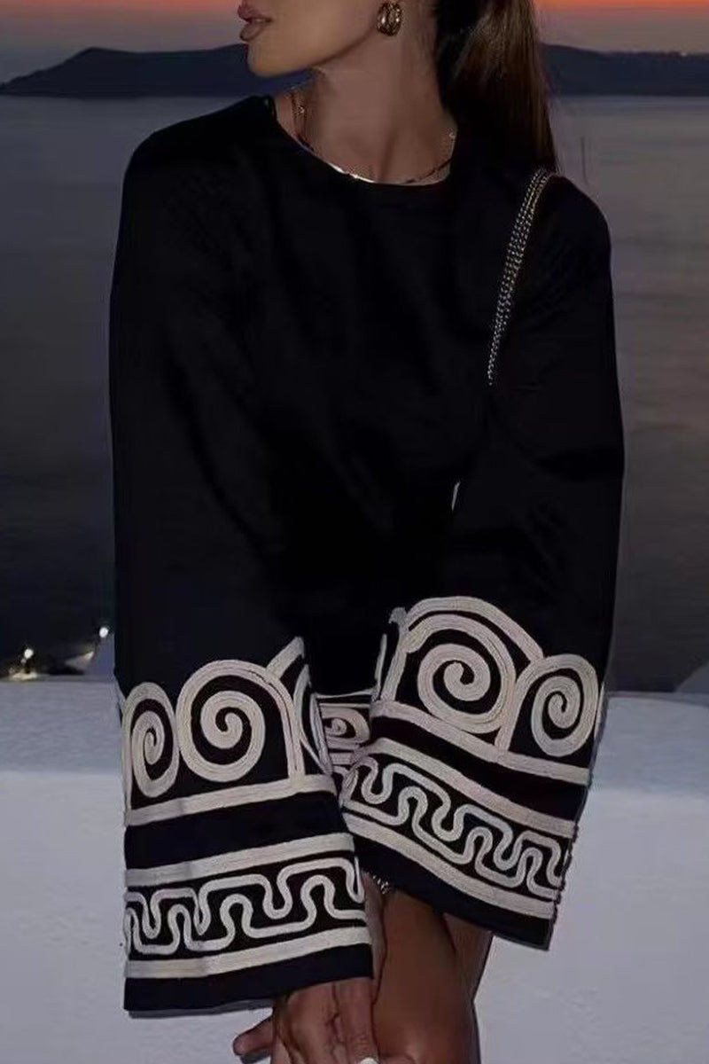 Elegant College Embroidery Patchwork O Neck Long Sleeve Dresses - Fashionpara