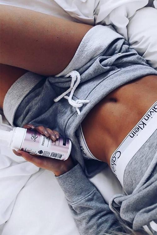 Pockets Drawstring Shorts - Fashionpara