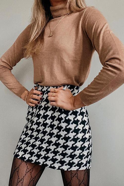 Houndstooth Mini Skirt - Fashionpara
