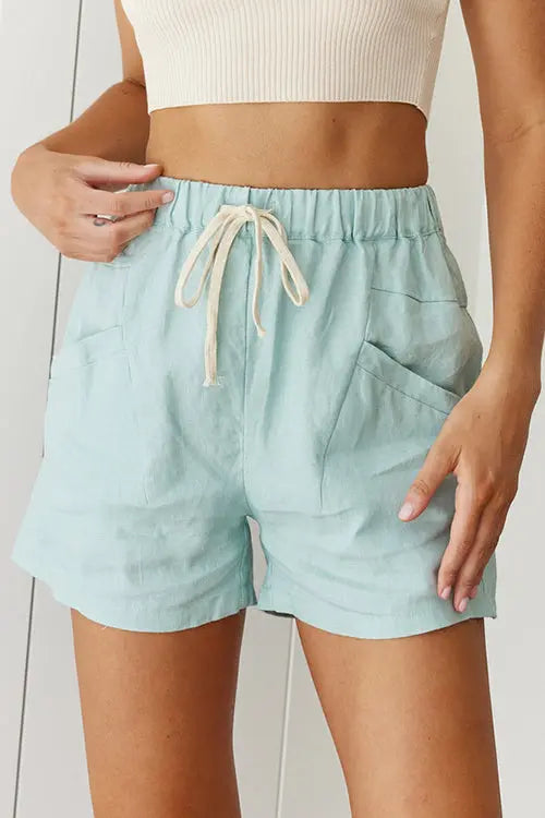Drawstring Waist Pockets Shorts - Fashionpara