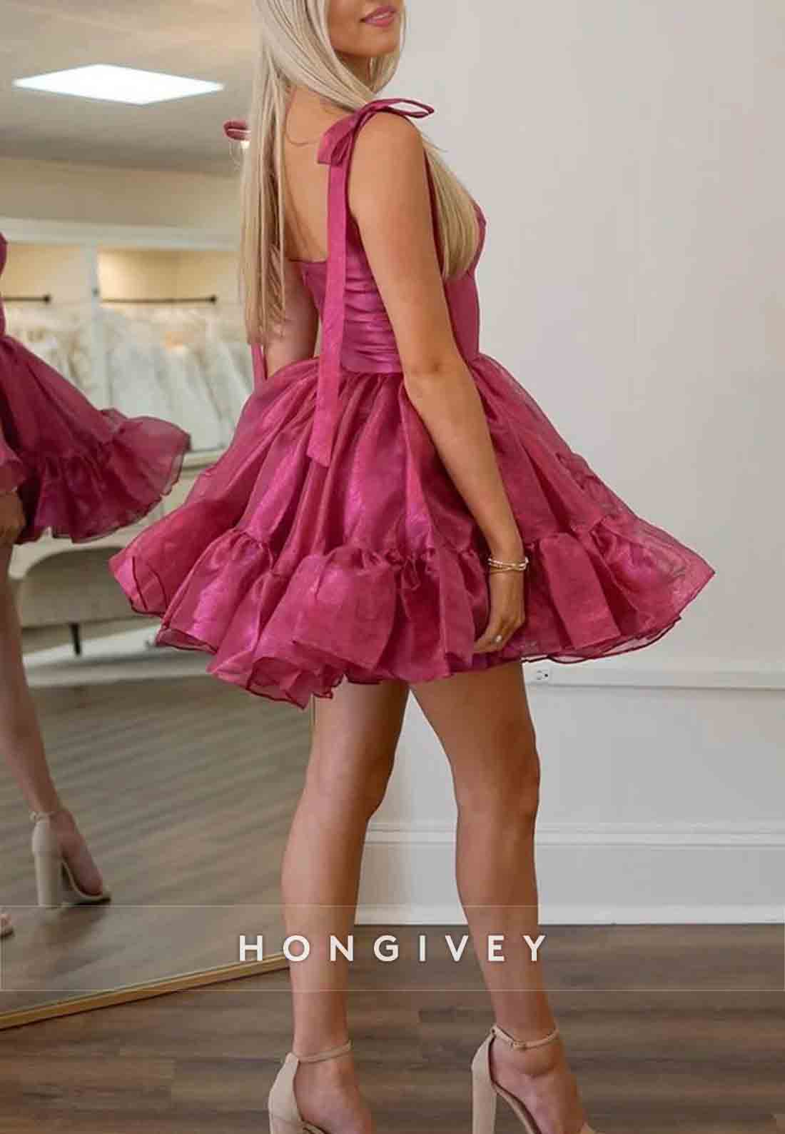 Sweetheart Bowknot Sleeveless Princess Low Back Pleated Short Homecoming Dresses
