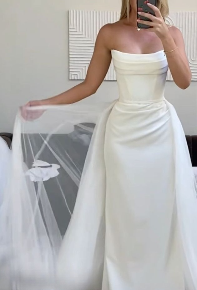 White Strapless Long Wedding Dress Princess Bridal Gown