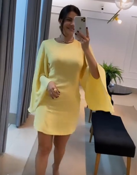 Yellow Long Sleeves Simple Short Formal Dress - Fashionpara