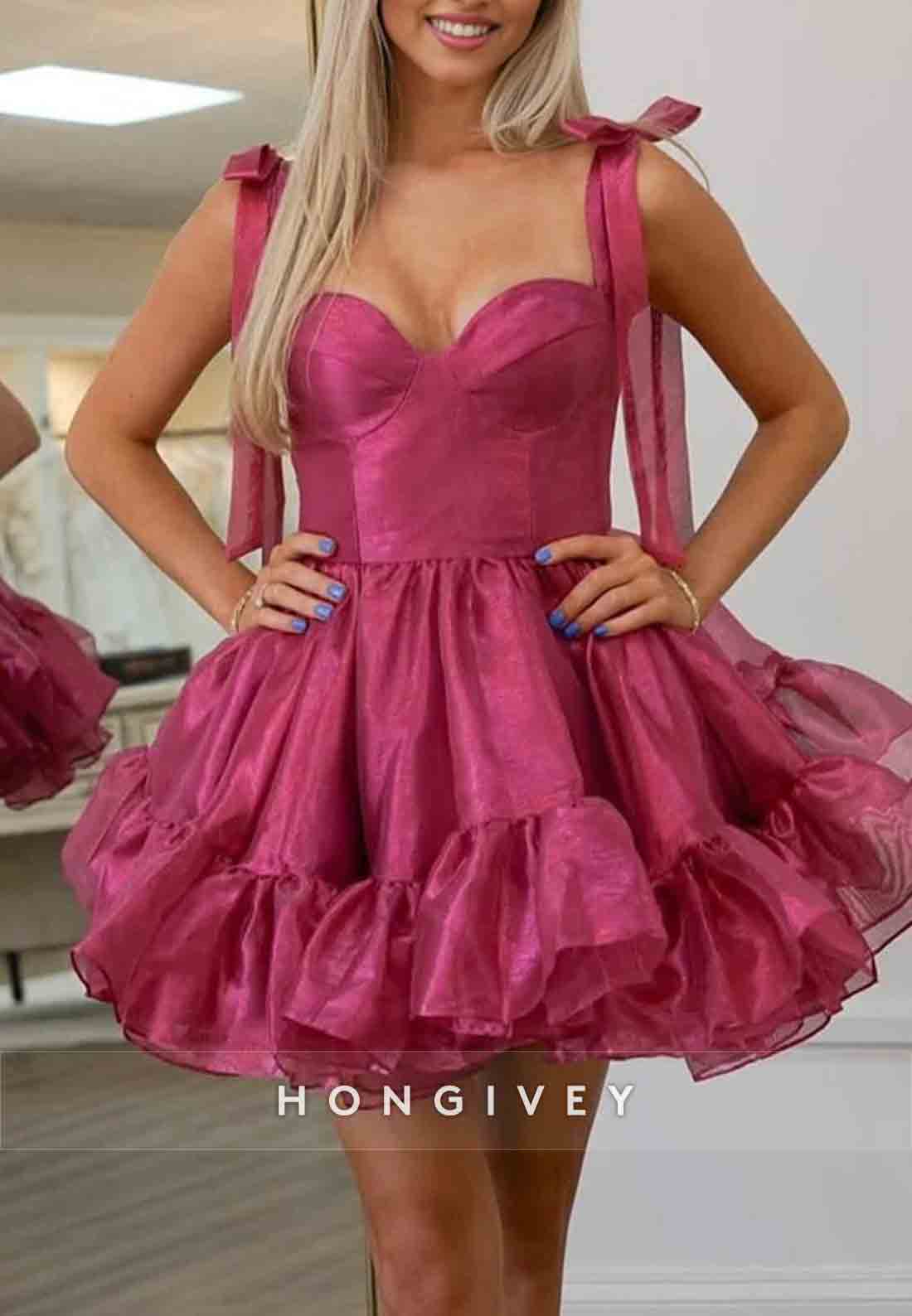 Sweetheart Bowknot Sleeveless Princess Low Back Pleated Short Homecoming Dresses