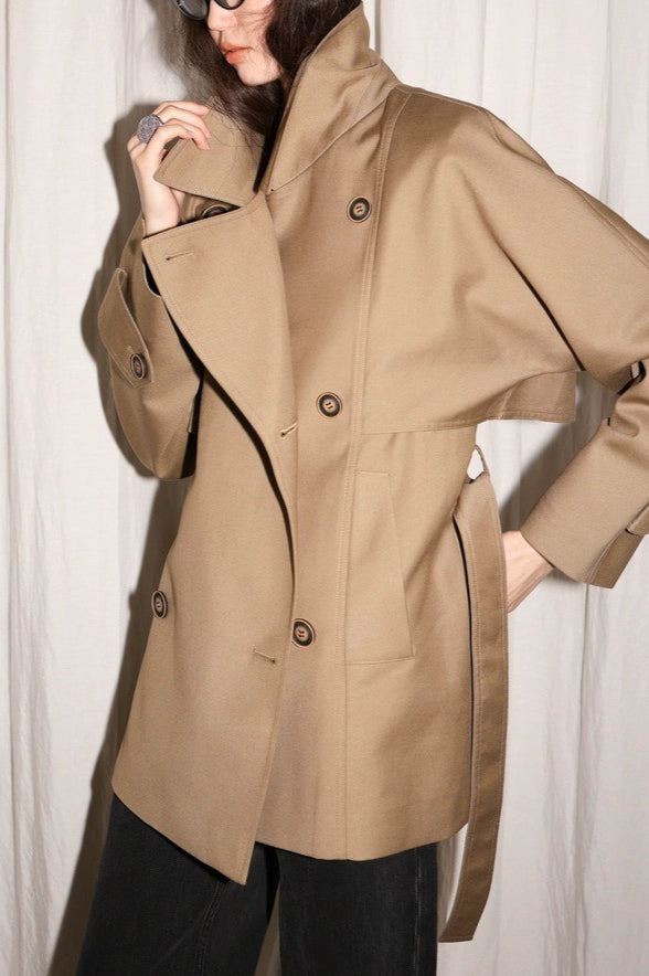Elegant Twill 3D-Silhouette Collared Short Trench Coat