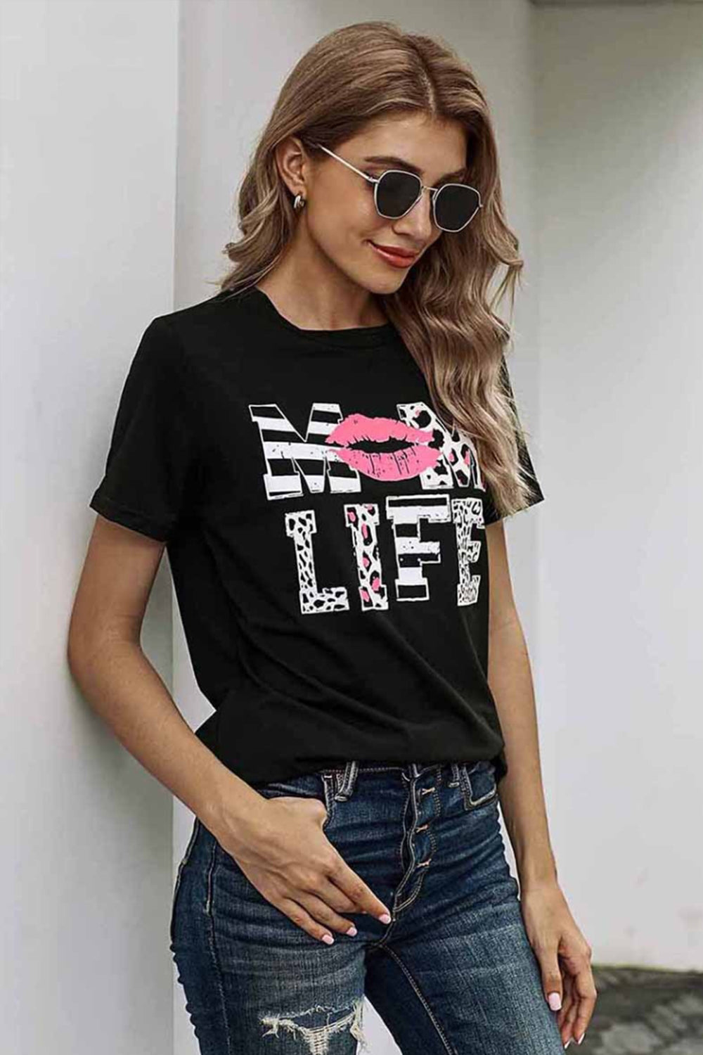 Letter Lip Print Round Neck T-Shirt