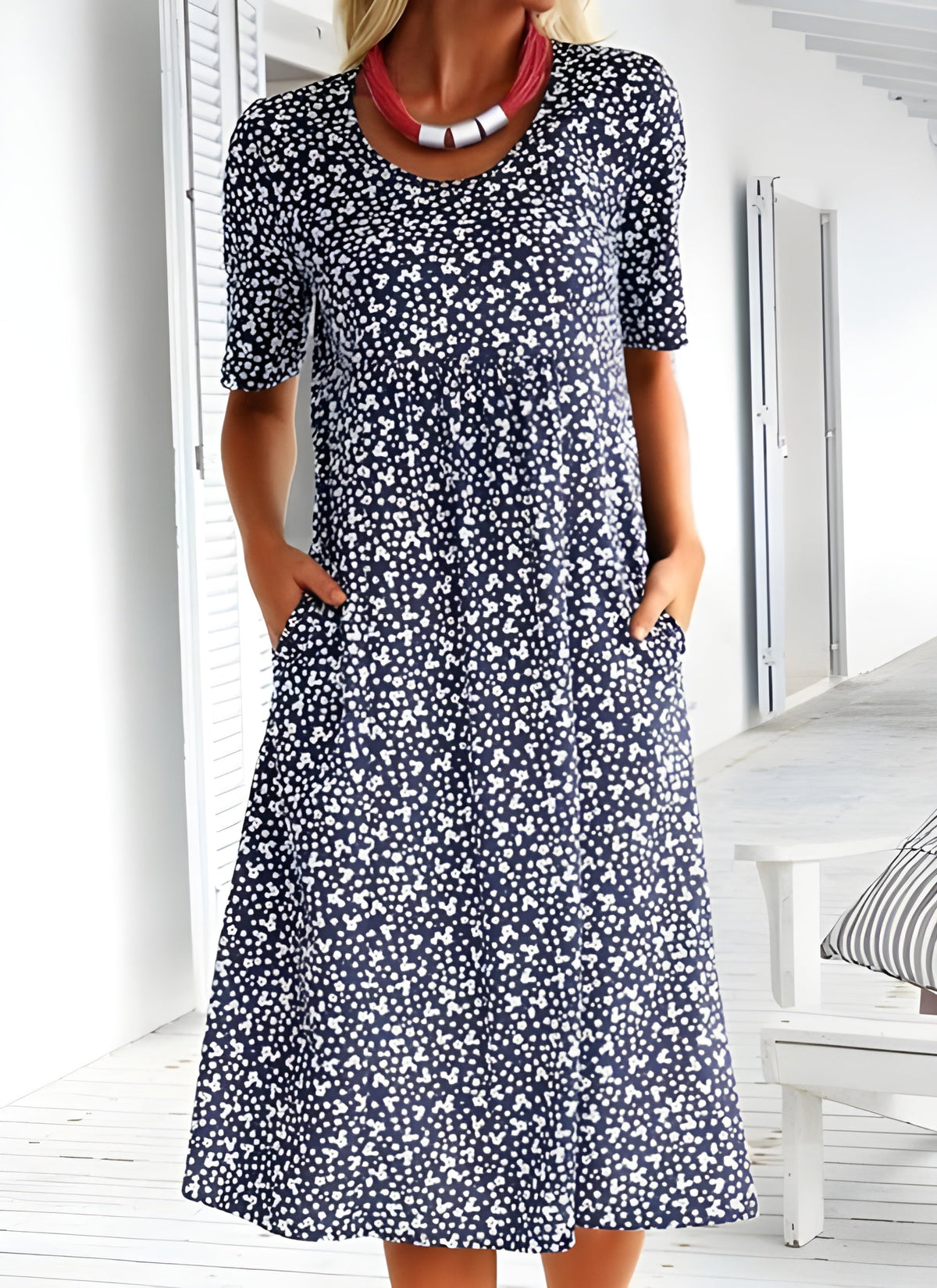 Ditsy Floral Short Sleeve Pocket Shift Midi Summer Dress - View 5