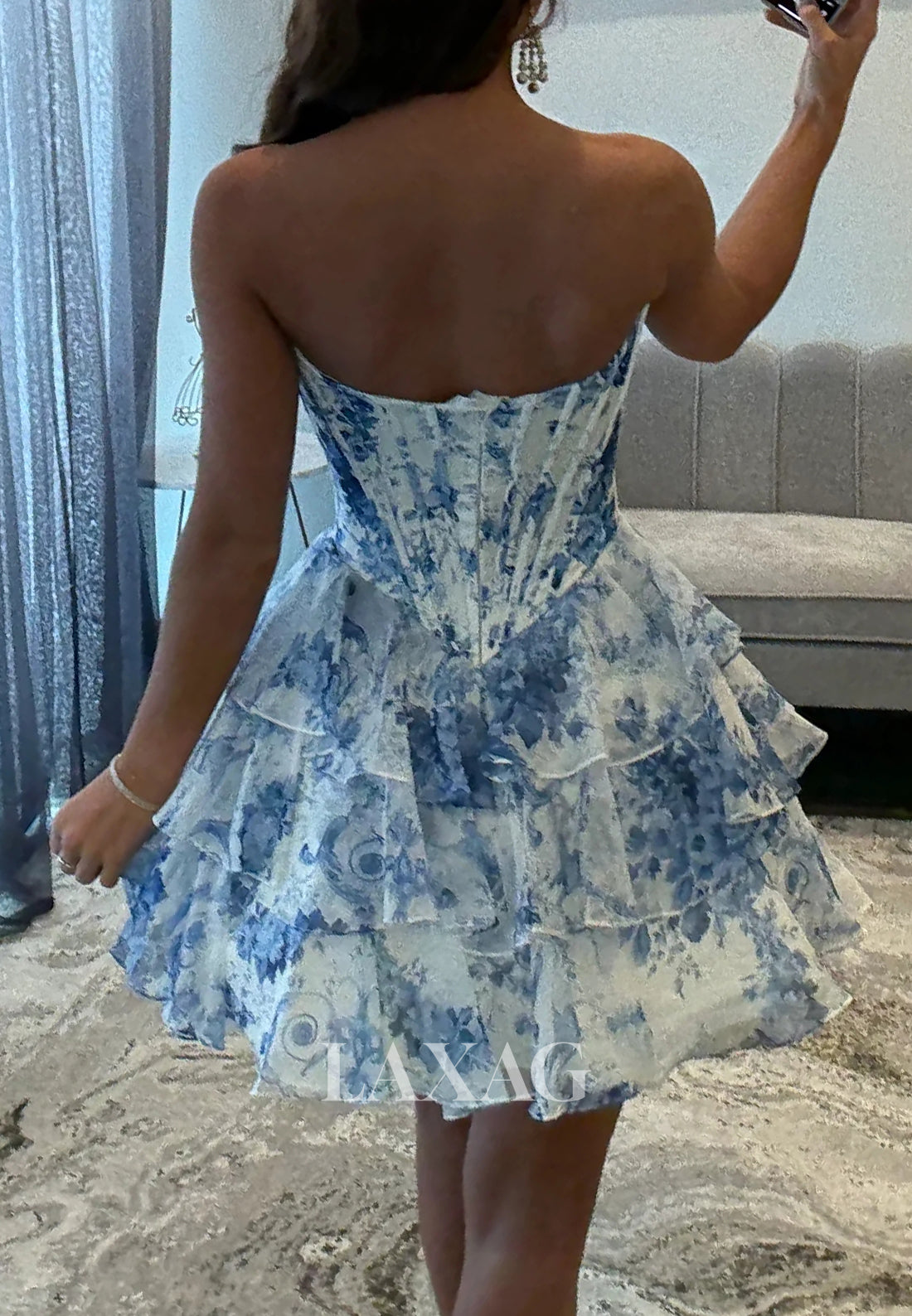 Sweetheart Off-Shoulder Sleeveless Applique Print-Chiffon Tiered A-Line Homecoming Dress