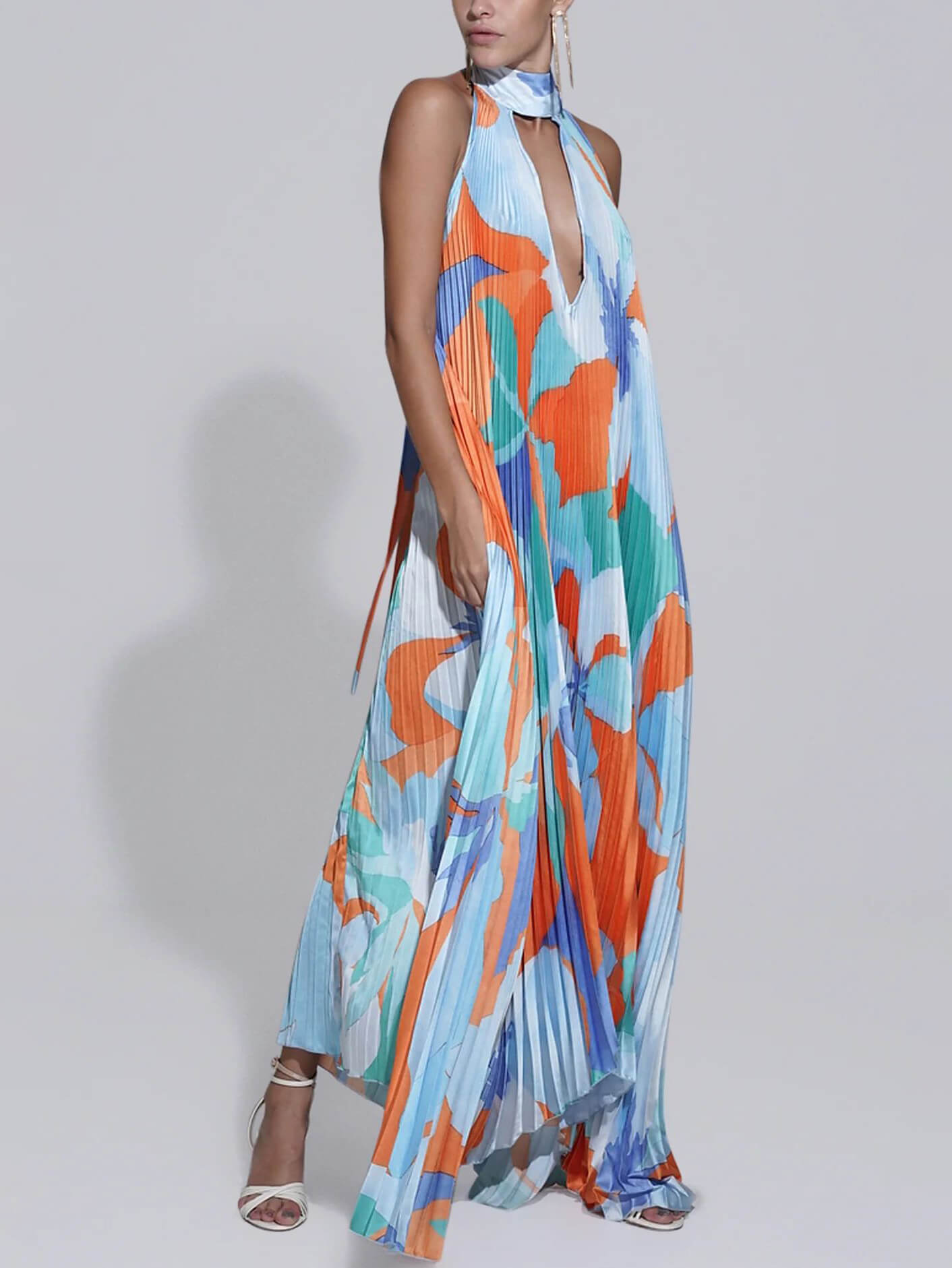 Stylish Pleated Halterneck Strappy Backless Midi Dress - Fashionpara