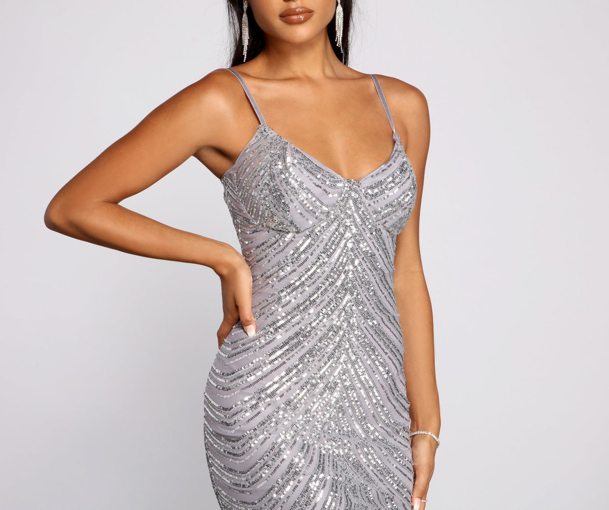 Sequin V-Neck Spaghetti Strap Bodycon Midi Dress - View 3