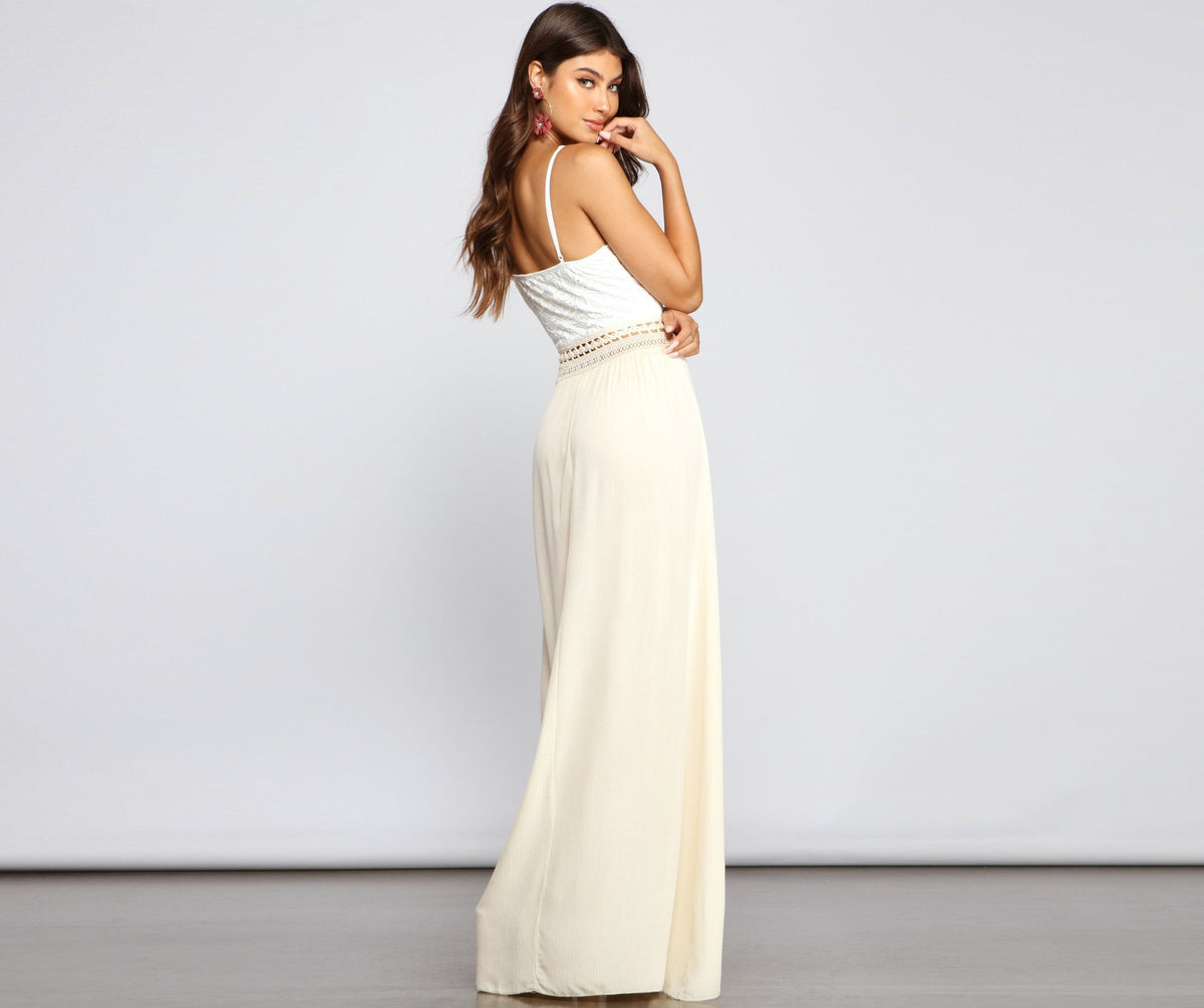 Lace V-Neck Sleeveless Maxi Gown
