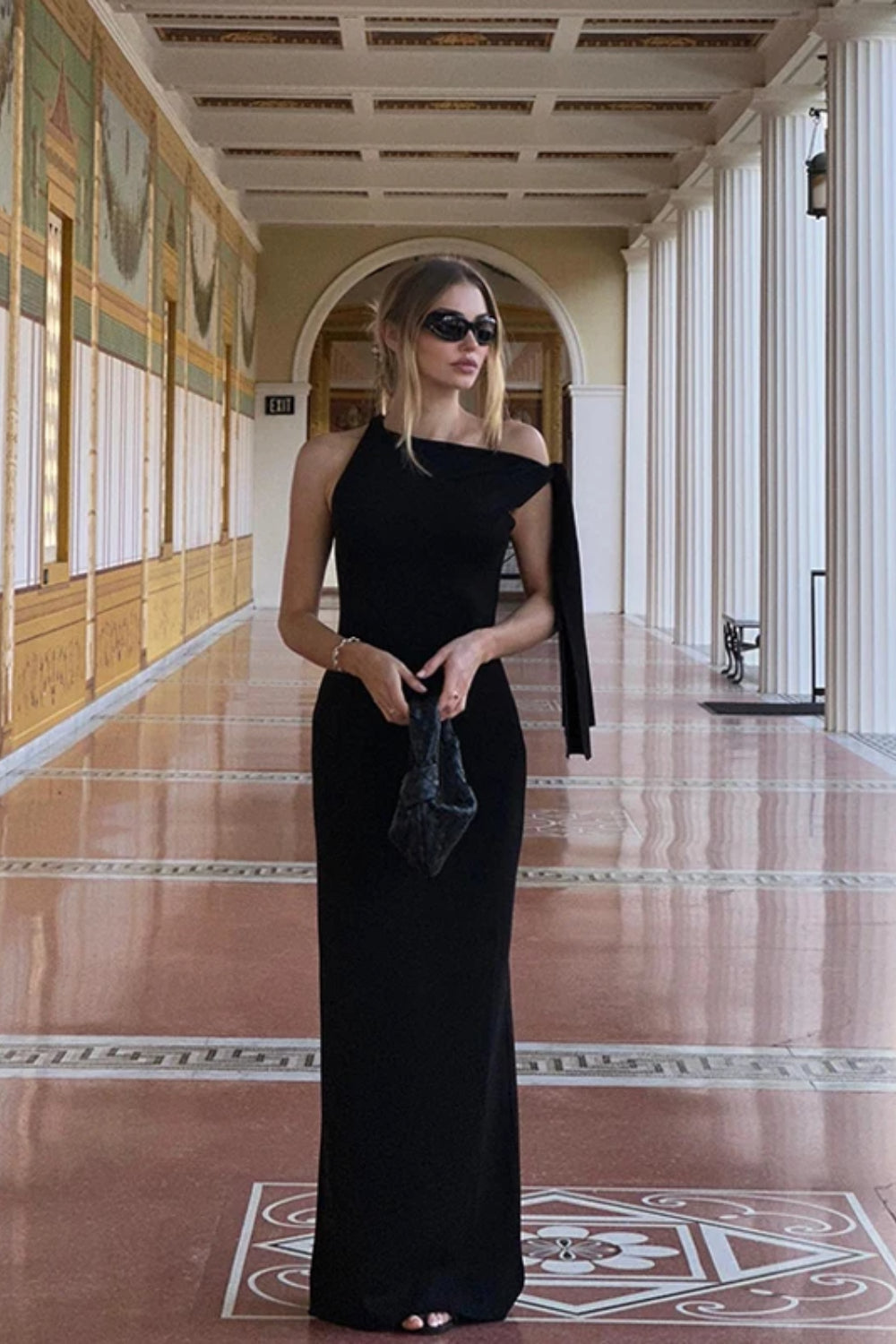 Jersey O-Neck Solid Fitted Club Maxi Dress