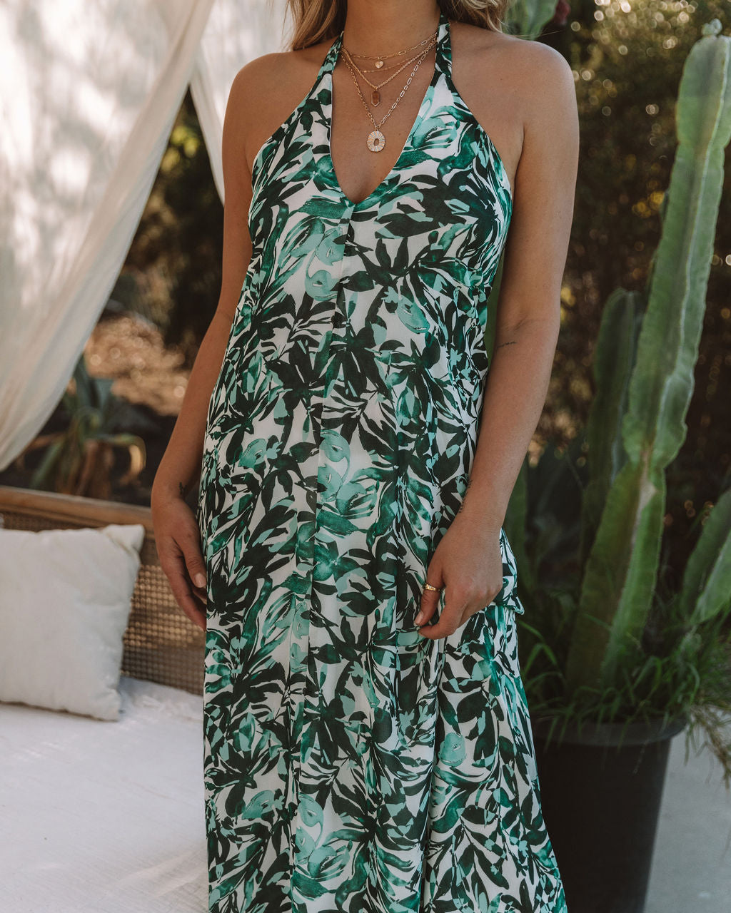 Tropical Print Halter Neck Sleeveless Maxi Dress
