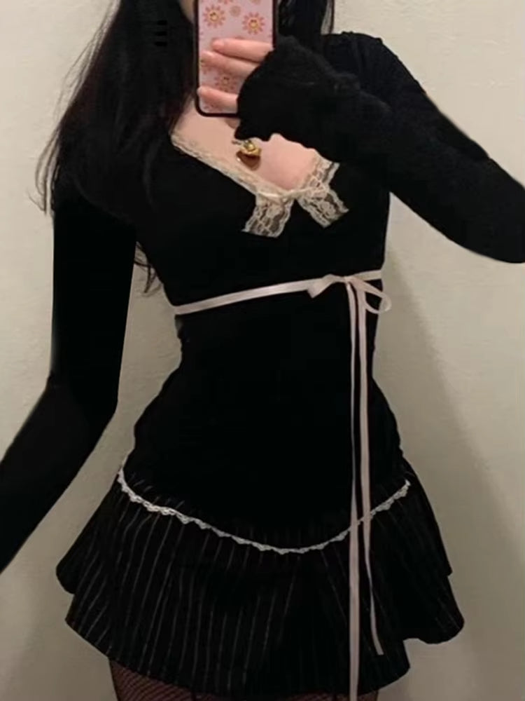 Sweet Bandage Slim Deep V-Neck Lace Trim Knit Top - Fashionpara