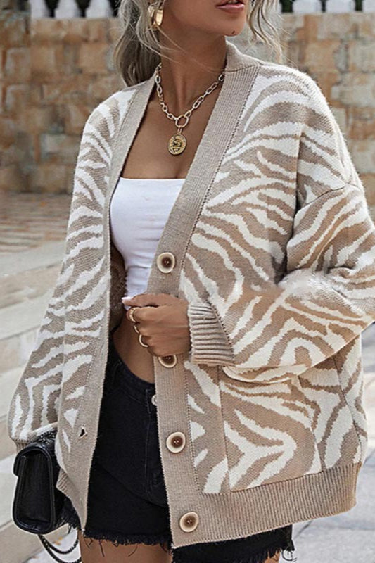 Stylish Knit Animal Print Cardigan for Effortless Chic