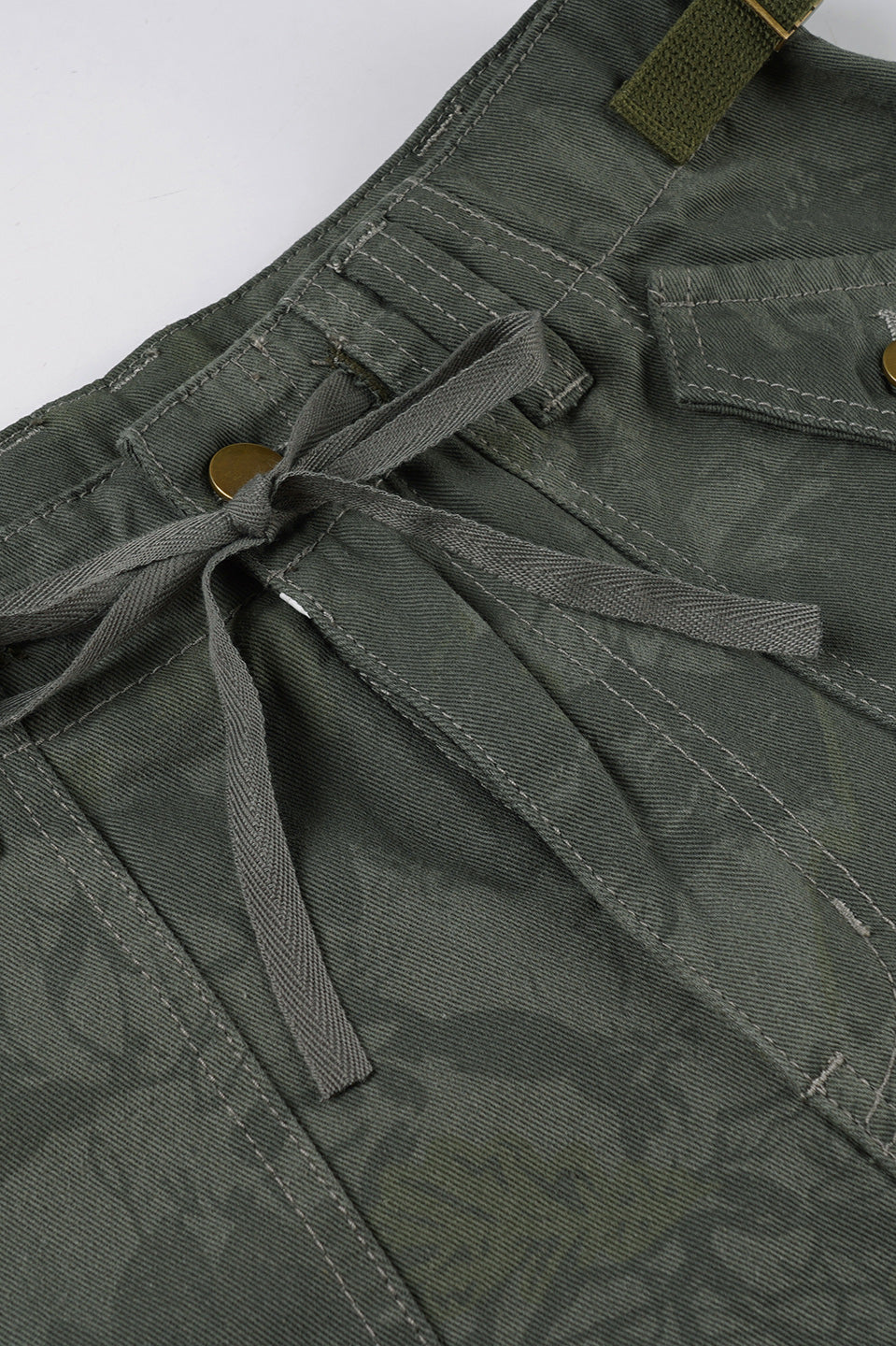 Vintage Camo Wide-Leg Cargo Pant
