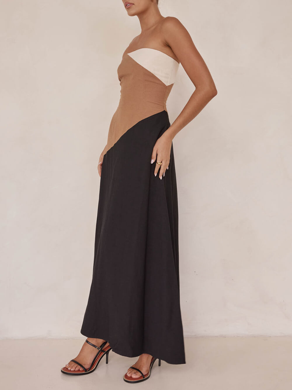Asymmetrical Color-Blocked Maxi Dress - Fashionpara