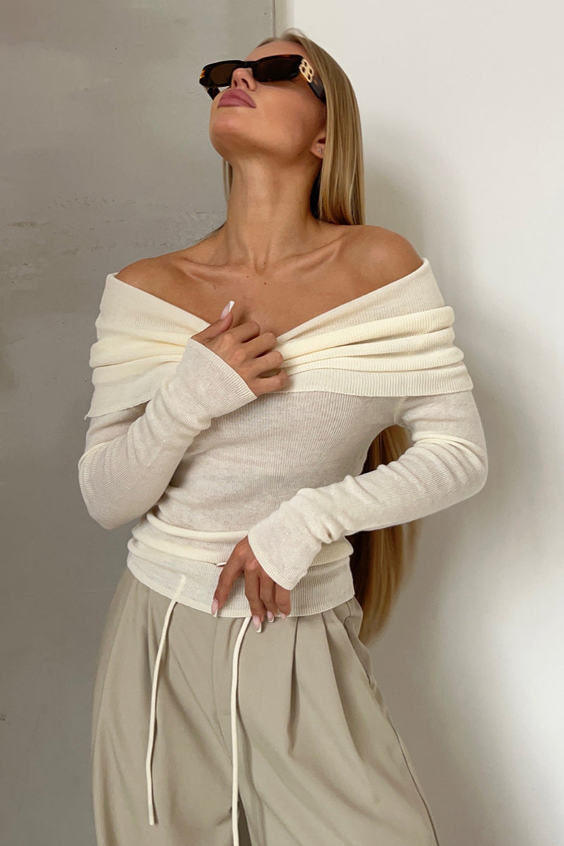 PrincessAce Off-Shoulder Fitted Knit Sweater for Elegance
