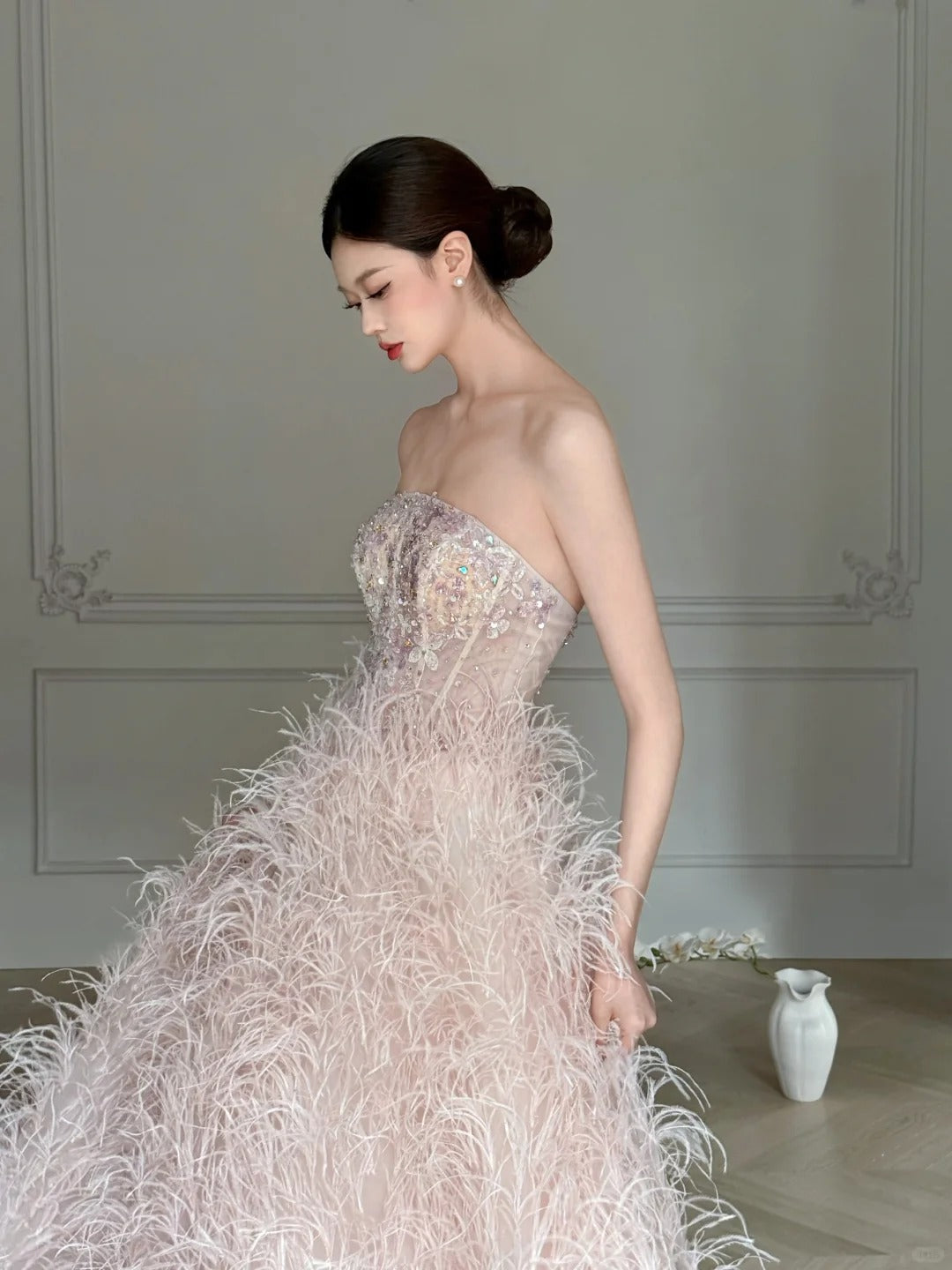 Elegant Light Pink A-line Strapless Feather Long Prom Dress Evening Dress P4104