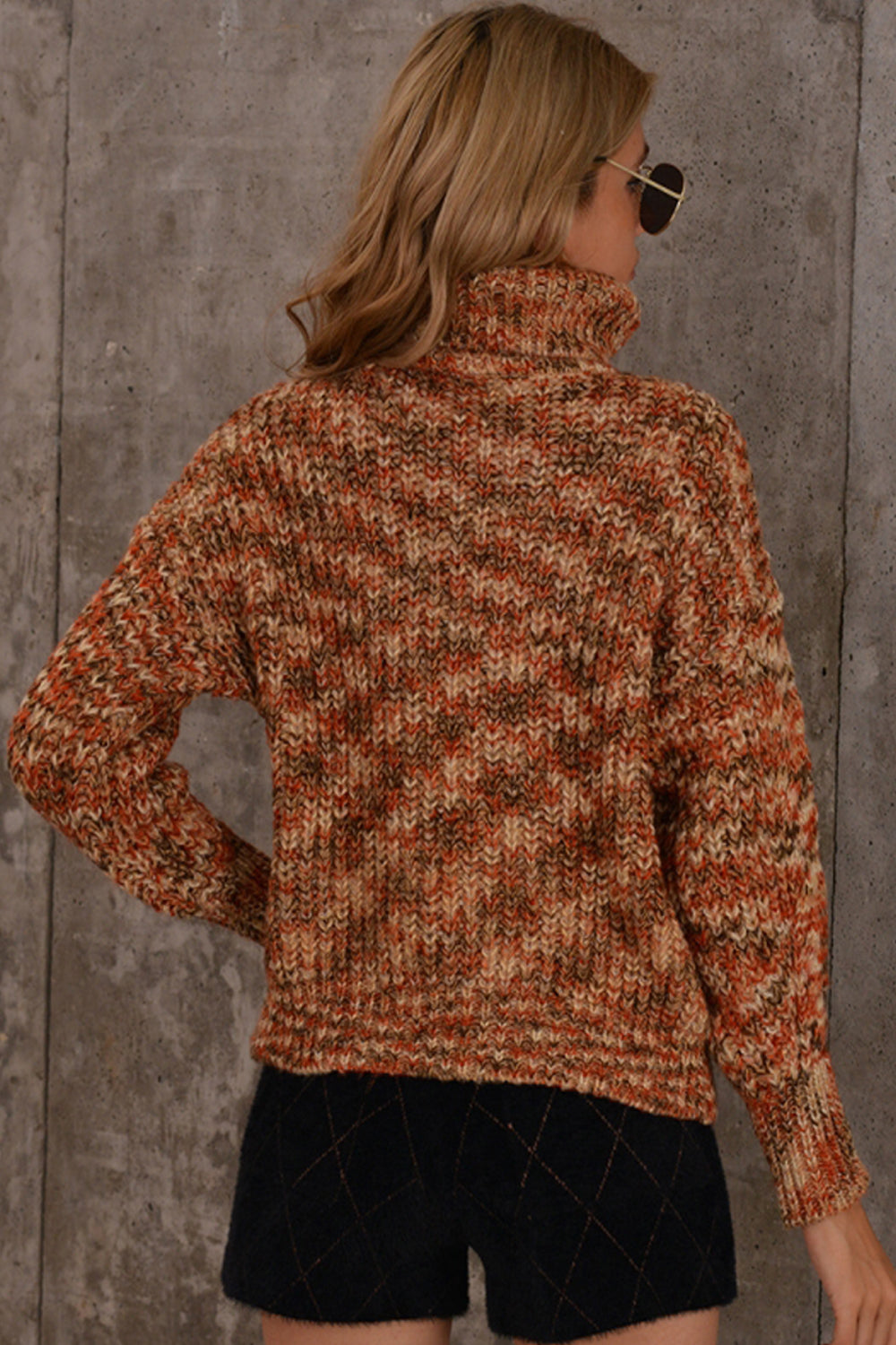 Vibrant Knitted Turtleneck Sweater for Chic Winter Style