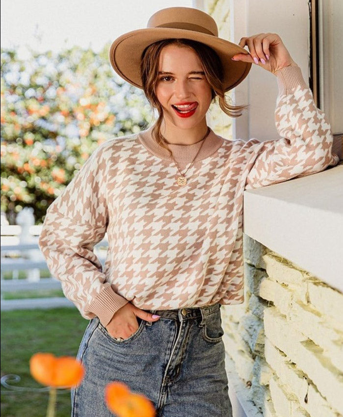 Molly Houndstooth Sweater - Fashionpara