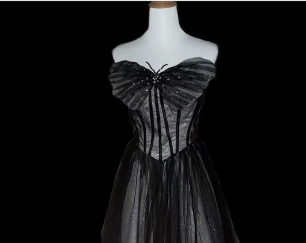 Dreamy Black A-line Strapless Butterfly Tulle Long Ball Gown/Evening Dress P4113