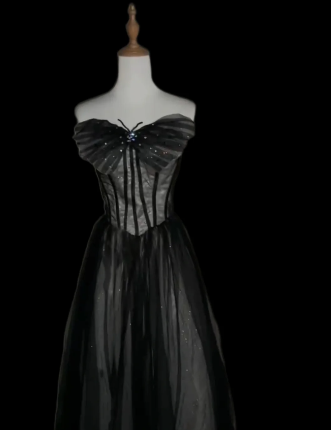 Dreamy Black A-line Strapless Butterfly Tulle Long Ball Gown/Evening Dress P4113