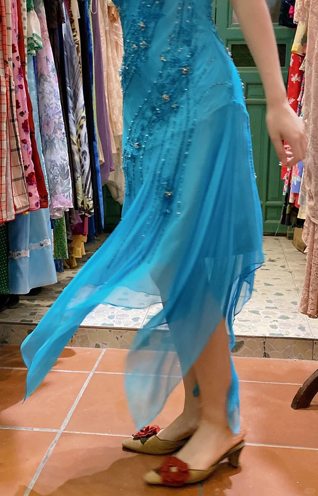 Elegant Blue Irregular Deep V Halter Beaded Chiffon Prom Dress Evening Dress P4118