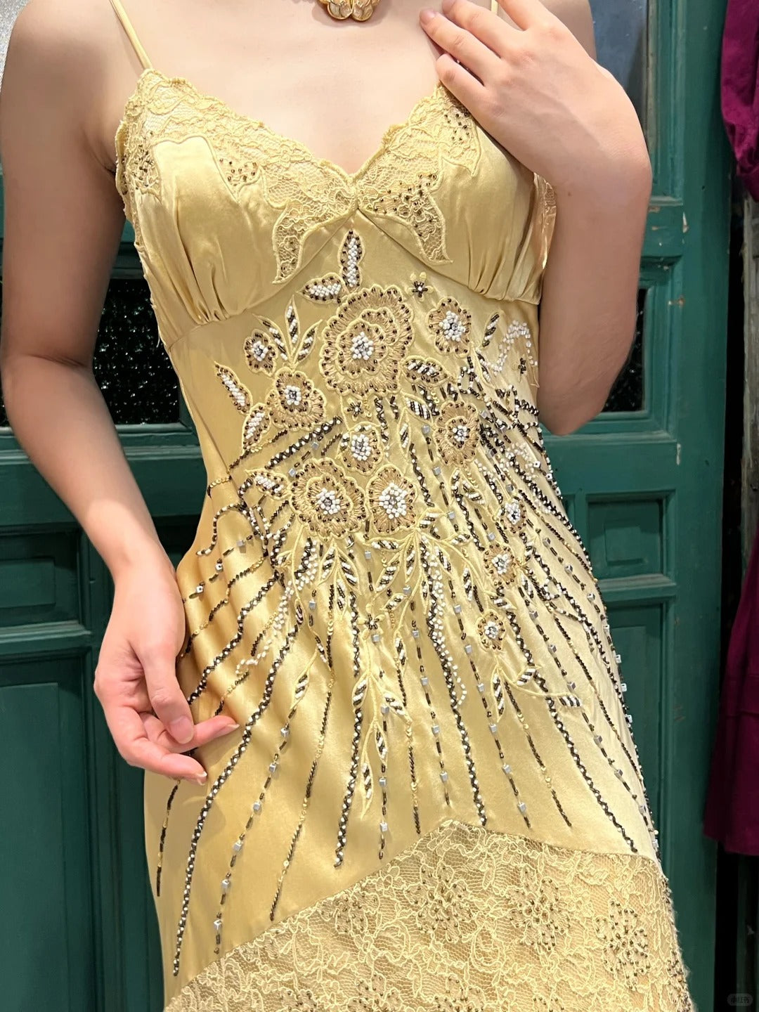 Retro Yellow Irregular Deep V Halter Lace Satin Prom Dress Evening Dress P4121