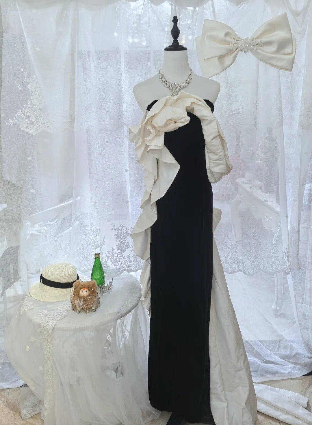 Elegant Black And White Color-Blocked Mermaid Strapless Velvet Satin Long Prom Dress Evening Dress P4131